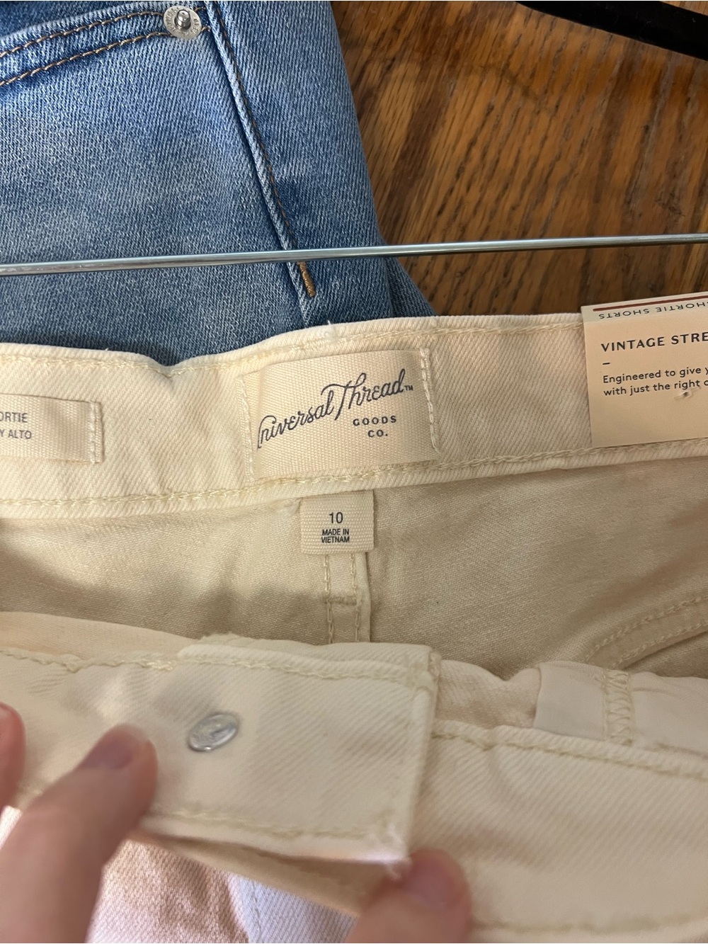 Universal Thread Denim Shorts - Picture 7 of 10